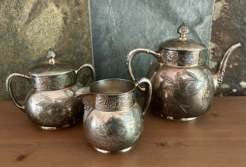 Antique pairpoint quadruple - antique,